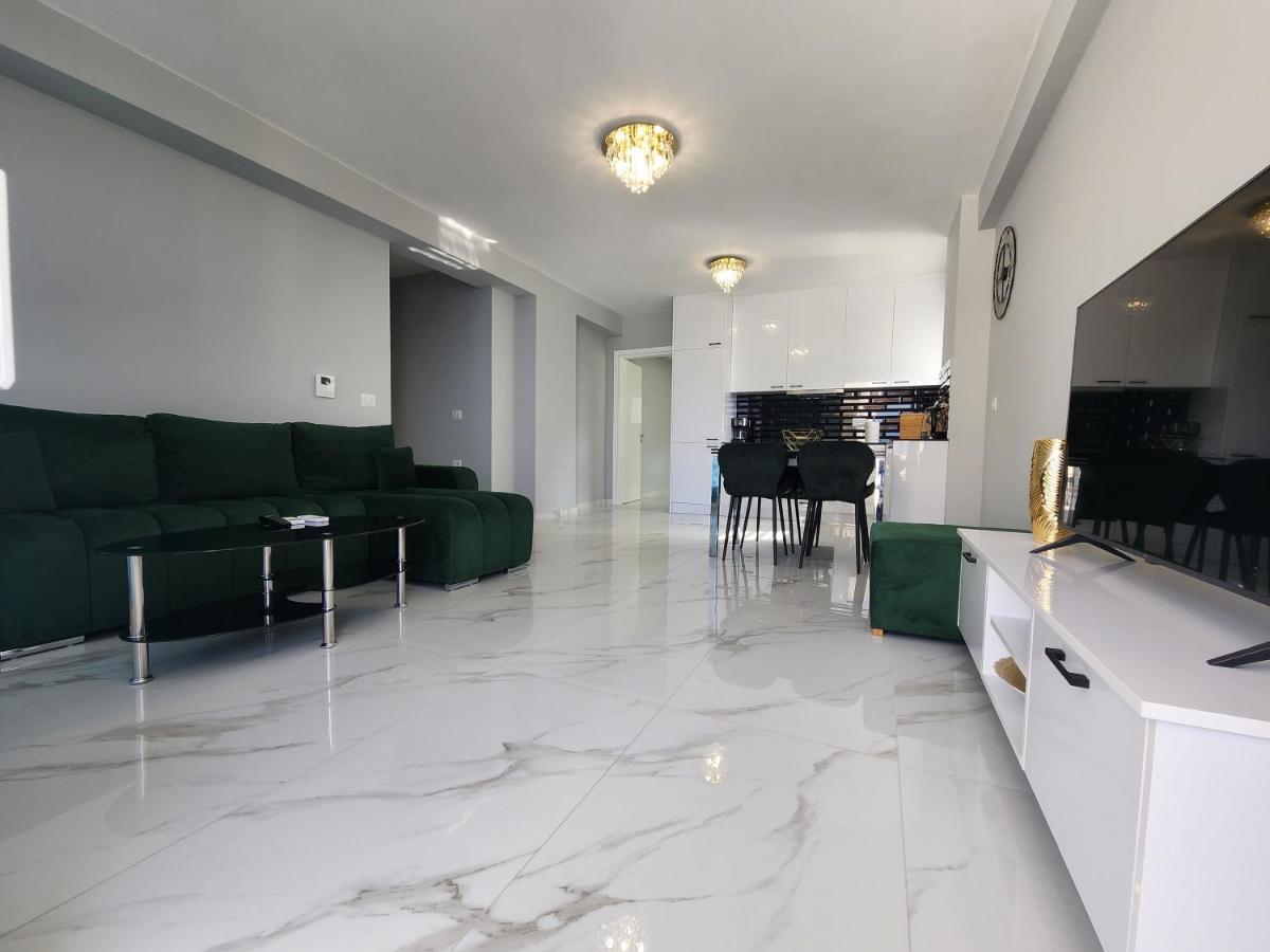 Amazing Sea View Apartment Sarande Exterior photo